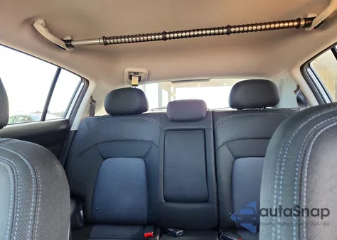 2015 Kia Sportage Lx z USA, uszkodzony, nr VIN KNDPB3AC8F7699445